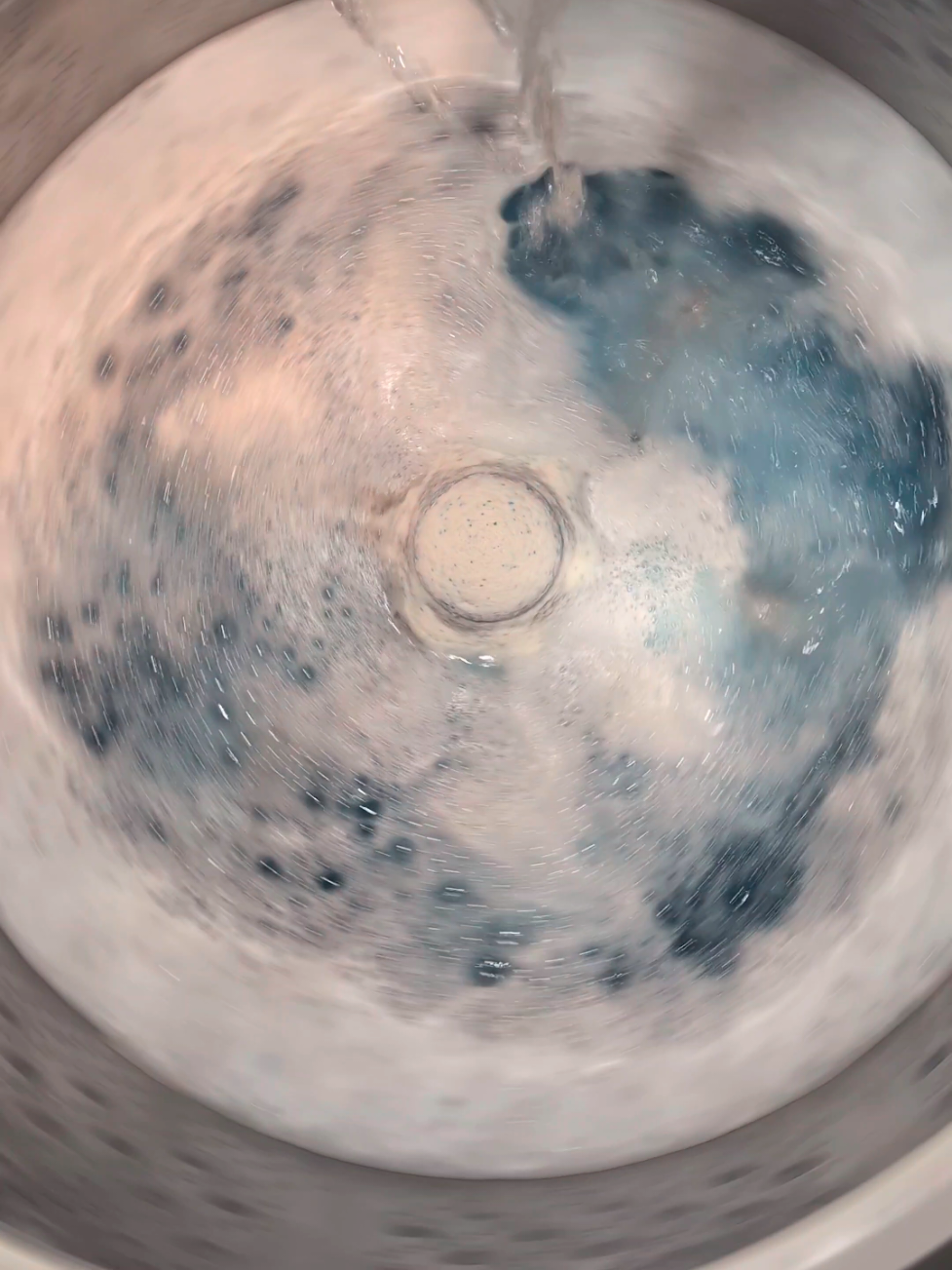 imagine just fuckin HATING someone keyboard hating all over the Internet because someone participated in democracy are y'all ok ? like seriously I've been nice to you. you hate me so much you're spending your energy just trying to recruit more people on the Internet to go hate me with you? what are you doing? do you ever wonder how your comments affect a human being? I'm just a regular person, a stressed out mom coming here to do something for myself and for peace and you just can't handle it.  you want to cancel me so bad. I'm just washing laundry mean girls. quit spewing hate and maybe your life will get better. 