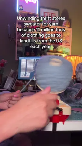 Reduce, reuse, recycle ♻️ #yarn #yarntok #crochet #knit #knitting 