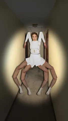 🎵: “Drown Me!” by Junie & TheHutFriends #junieandthehutfriends #guesstheshape #juniegrey #indiemusic #kissingleaf 