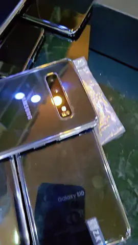 Samsung Galaxy S10e and s10 available #samsung #olimpiaphones #samsungs10e #samsungs10 