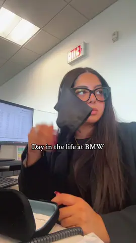 Just a little glimpse into my 8-5 #bmwmotorsport #bmwlife #bmw #worklife #dayinmylife @BMW USA @BMW Canada 