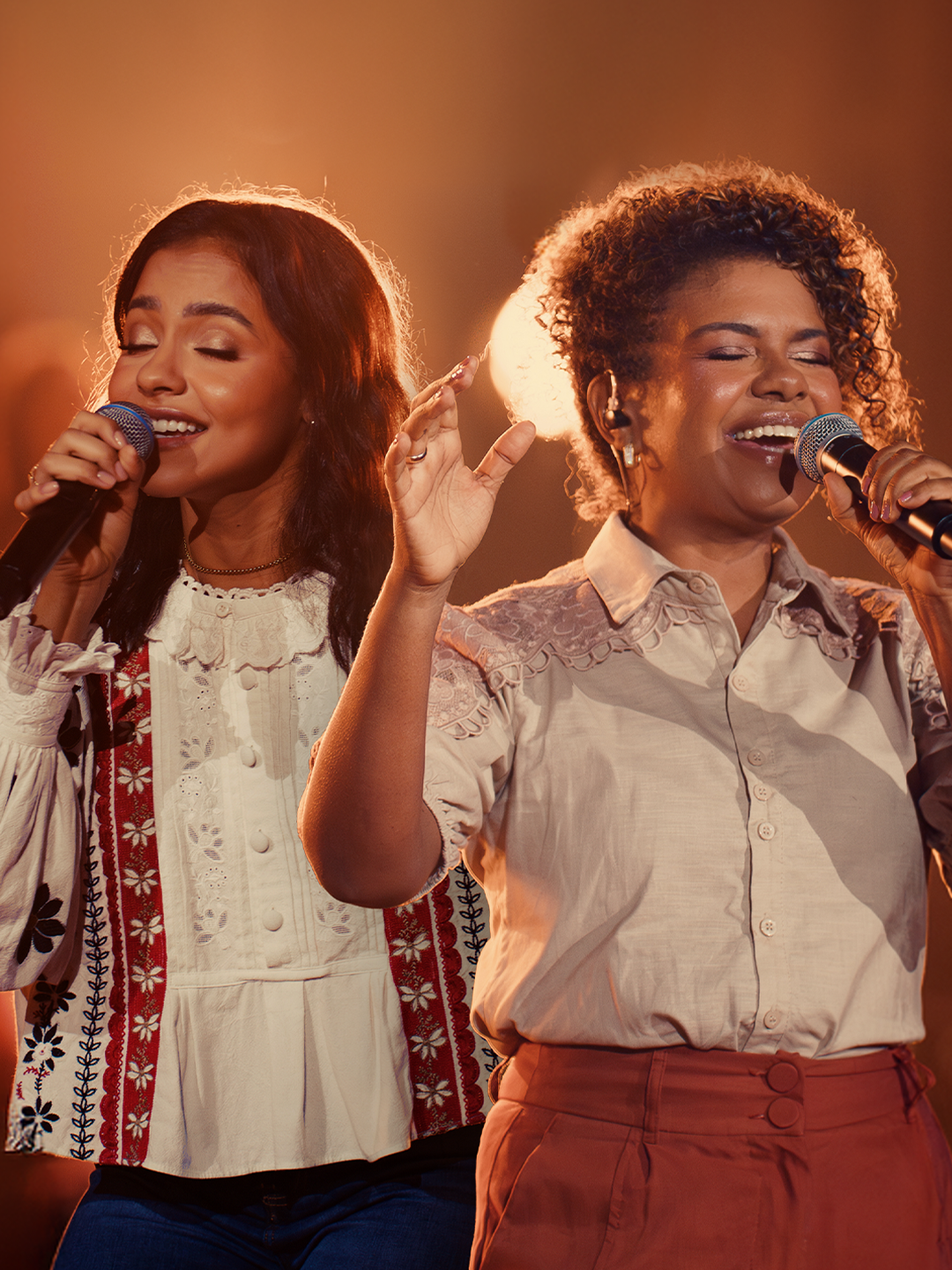 Quem encontra Jesus encontra a verdadeira vida. ✝️ Como está escrito em Efésios 1:7, 