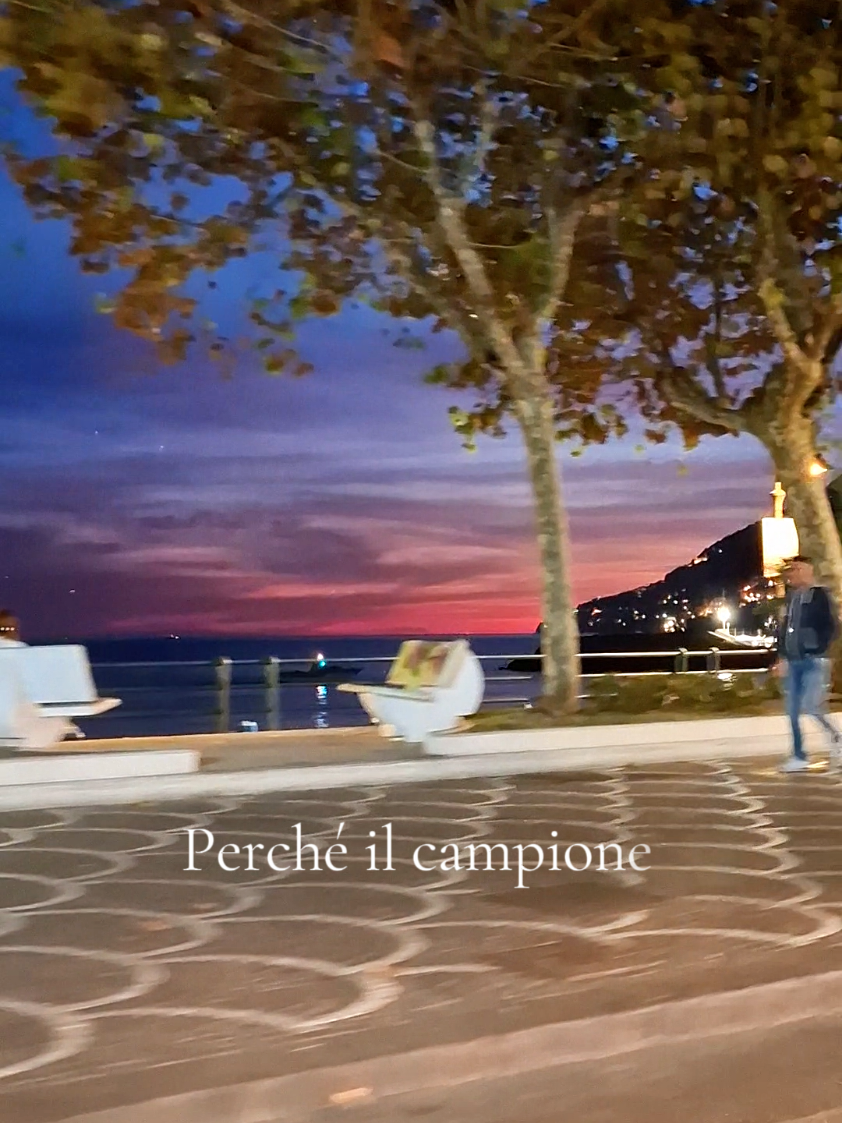 Il Campione si vede qua❣️ #ilcampione #sunsetlover #maiori #costieraamalfitana #amalficoast  @Olly 