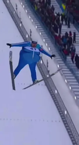 POV: You believed in yourself too much #skiFail #funnyvideo #oopsmoment #viralvideos #failarmy 