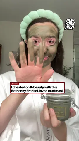 Bethenny Frankel-approved: the Borghese mud mask that made us break up with K-beauty.