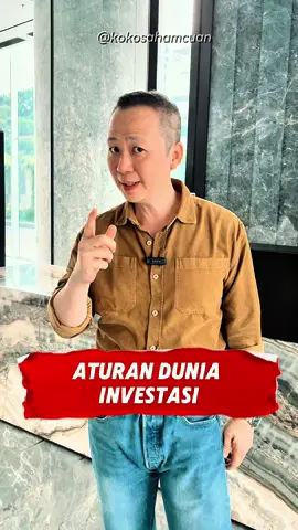 💡 Aturan Pertama Dunia Investasi dan Pengelolaan Keuangan Banyak orang ingin belajar investasi, tapi lupa satu hal paling penting: harus ada uangnya dulu untuk dikelola. Mau belajar sampai level CFP sekalipun, kalau nggak ada dana yang dialokasikan, apa yang mau dimanage? 🔑 Kuncinya simpel: Alokasikan dana investasi di awal, bukan di akhir. Bukan nunggu “kalau ada sisa baru investasi” — karena percayalah, nggak akan pernah ada sisanya. 💰 Pisahkan porsi investasi setiap kali terima income. Gunakan sisanya untuk kebutuhan dan gaya hidup. Dengan begitu, investasi jadi rutinitas, bukan kebetulan. Dan hasilnya? Nilai investasimu akan bertumbuh signifikan seiring waktu. @GregoriusChandra  📈 Yuk, ubah mindset keuanganmu mulai sekarang. Bersama kami @kokosahamcuan kita belajar bareng. #investment #growth #mindset #investasi #kokosahamcuan 