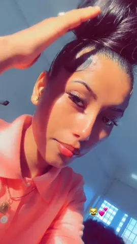 hmmm  #foryoupage #🇸🇷 #fypシ゚  #schoollife 