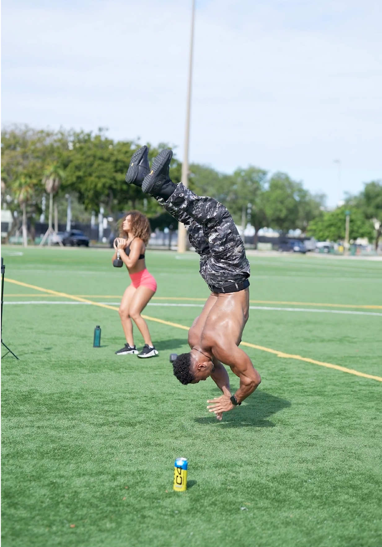 (Link in bio) to work 1:1 with me Superhero status unlocked 😤 What’s all that muscle for if you can’t use it 🤷🏽‍♂️ Powered by @C4 Energy  #flips #military #workoutmotivation #beastmode #fitnessjourney