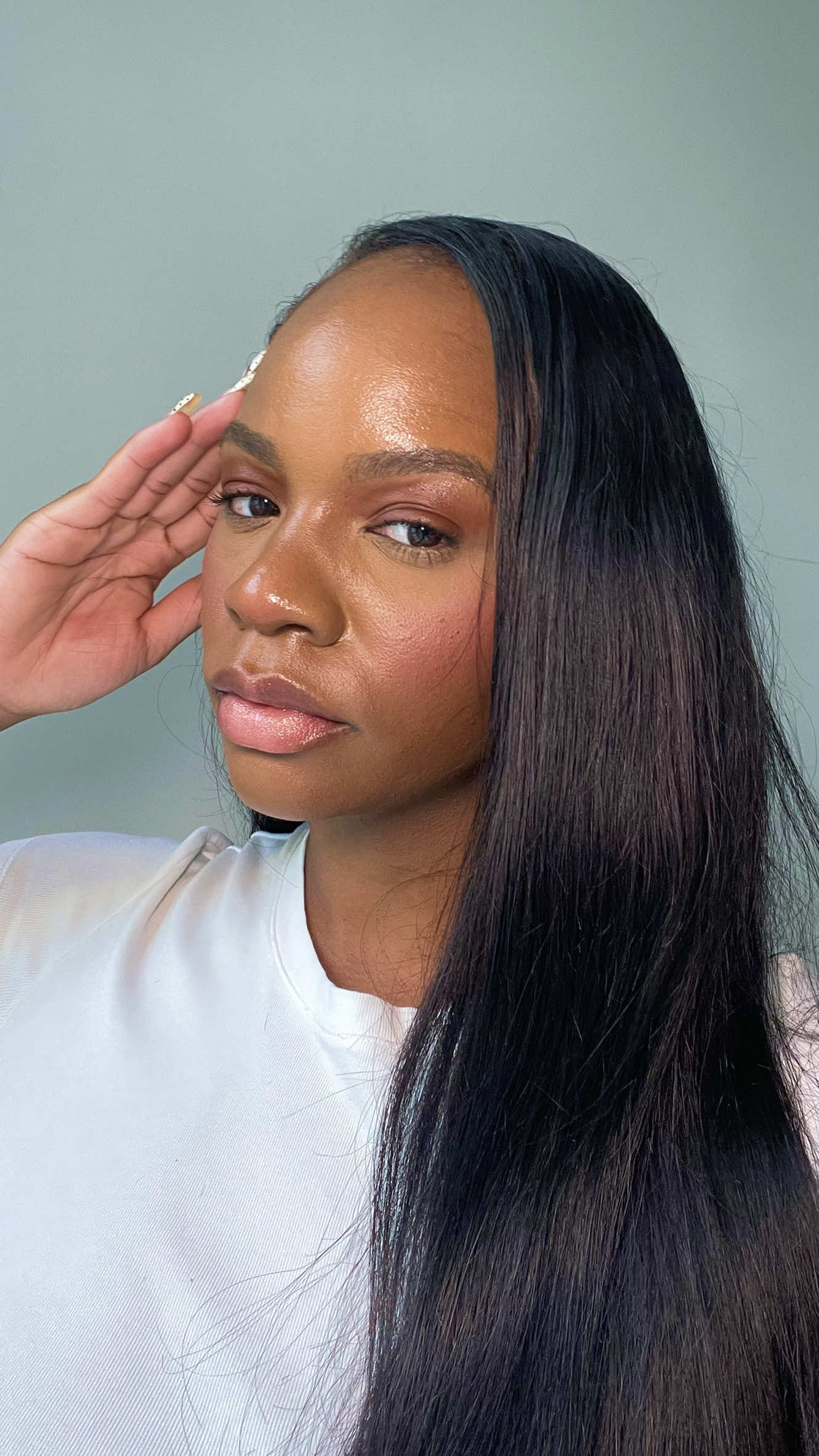 Hydrated lips >>>>> everything else💋💄 Add a kiss of color + daily care with the Soulful Kiss Set (ft shades Inspiration, Manifestation, and Incandescence (a set exclusive 😉)! #KeysSoulcare #skincare #lipbalm #CleanBeauty #wellness 