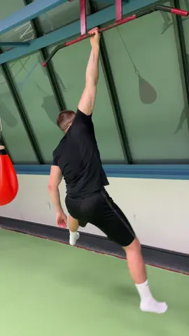 von aura zu laura in 0.2 sek