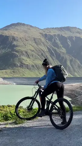 Mountains for breakfast #mountainbike #mountains #cyclist 