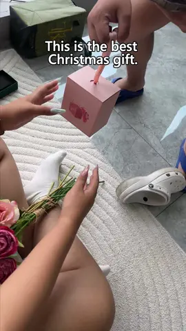 The best gift for this Christmas.#copperbracelet #magneticbracelets #copper #bracelet #merrychristmas #christmasgiftideas #giftidea #foryoupage 