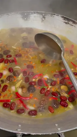 Baba tần táo đỏ #TikTokAwardsVN #đầubếp #LearnOnTikTok #Chef #nhàhangtieccuoi 