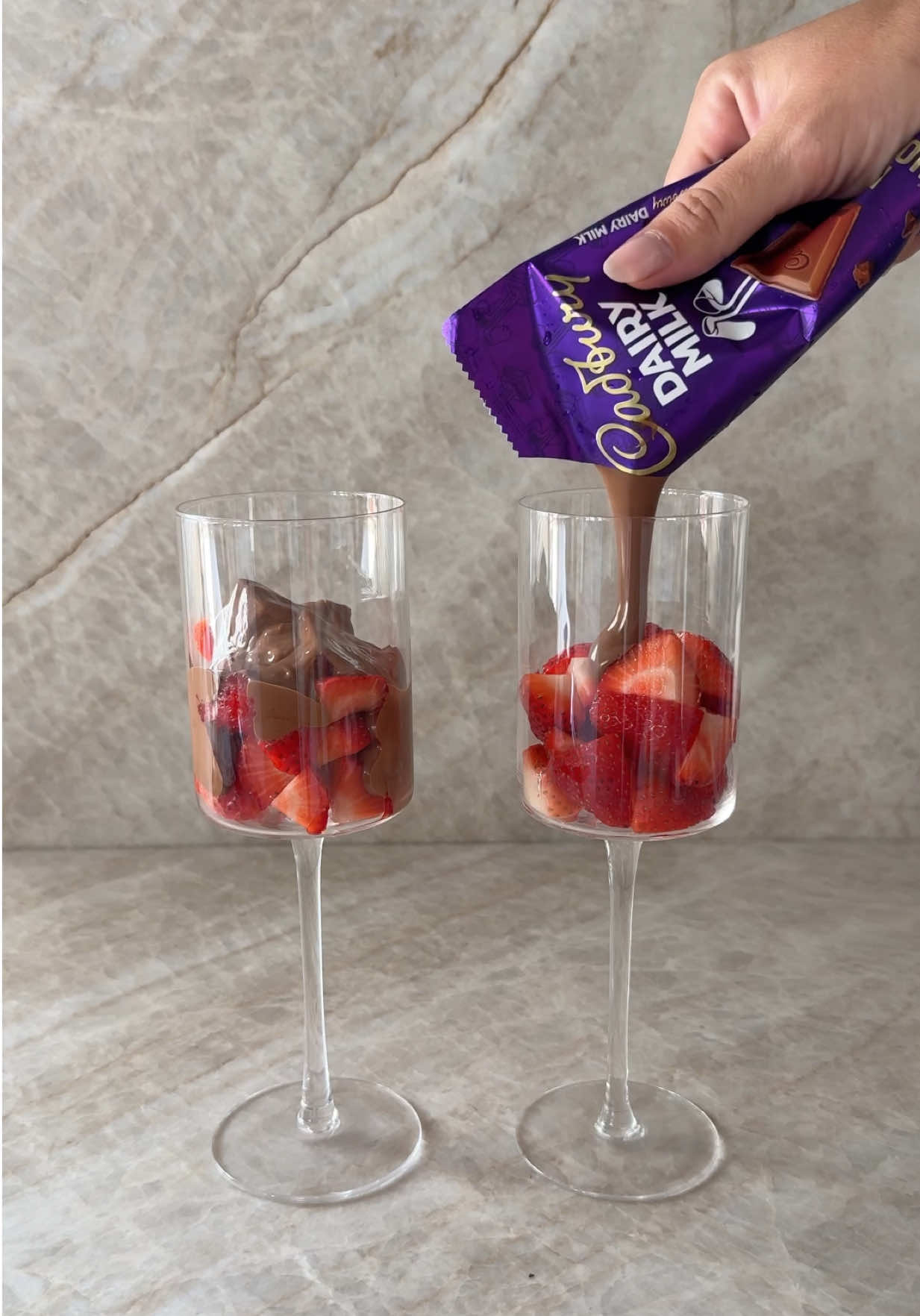 You, me, a spooky movie, and these 🎃🤩 Part of of my Halloween hosting series are these these perfect treats for a spooky night in (…with your boo👻!) I could honestly find any occasion to make these chocolate strawberry cups ~ but the marshmallow as cobwebs makes them the cutest Halloween treat 🕸️ plus, sooo easy to make 🤗 Halloween party ideas, spooky treat, Halloween inspo, spooky girls night, Halloween movie night, girls night in, fall treats, Halloween activities, easy dessert, spooky treat ideas, Halloween food, spooky season, Halloween decor, Halloween diy, dessert ideas.