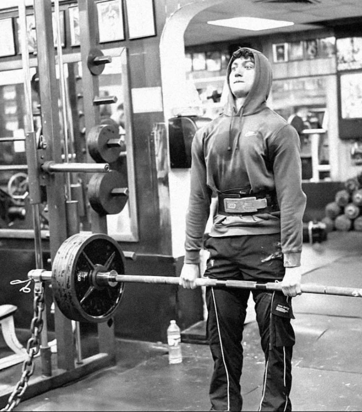 This gym will push you to your limits, mad respect to @al.fuschetti for keeping up with them 🫡 #gymmotivation #deadlifts #deadliftpr #diamondgym #gymedit  