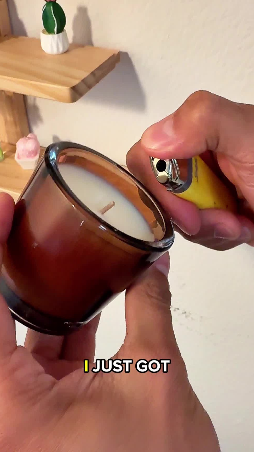 Great candles and last for a long time #homefragrance #fragrancecollection #scentedcandle #handmadecandles #yankeecandles #bathandbodycandles #scentedcandles #uniquecandles #homefragrancegoals #holidayfragrance #candle #christmas #romantic