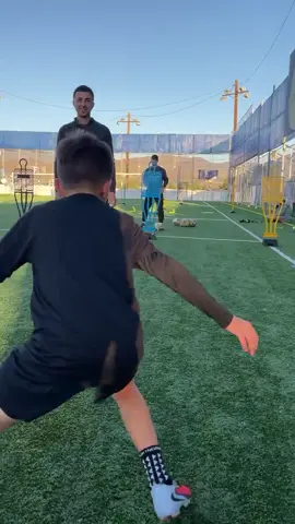 GO ON RY!!!!!🗣️🗣️🗣️🗣️#firststrikesoccer #buildtheperson 