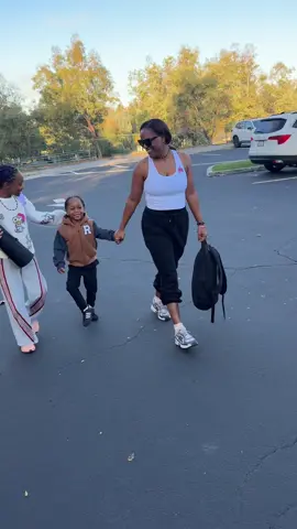 #GymTok a snippet into my daily routine HealthyLifestyle #FitFamily #GymAndJuice #WellnessJourney #ParentLife