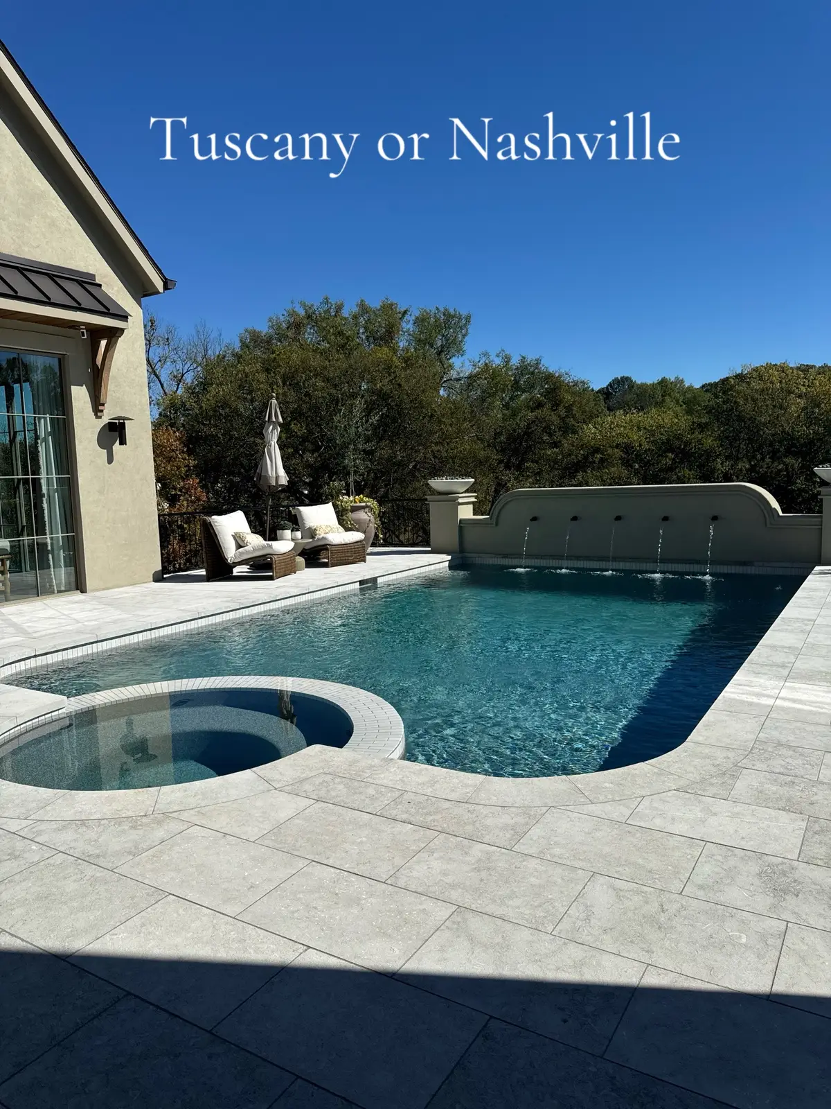 This dreamy backyard space was featured in the Legend Homes house at the Nashville Parade of Homes 2025 designed by Studio36 Design and Kingdom Pools. This space was built for relaxing and felt like you were transported to a countryside in Tuscany. Just stunning! 🤩 