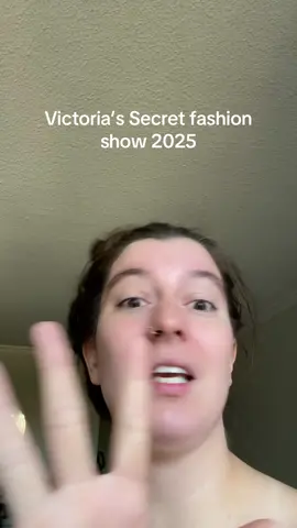 I love you angel reese #victoriassecret #vsfs 