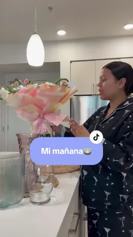 Mi mañana en casa + embarazada de bebecito🍵 amigas muchas cosas pasando pero cuéntenme si les pasó lo mismo en su embarazado y que opinan de la mamitis de Tito🥹🫶🏼🏡 ¡Feliz Jueves! Ig: Karla.Avendano🧚‍♀️ #morning #morningroutine #dayinmylife #pregnant #fyp 