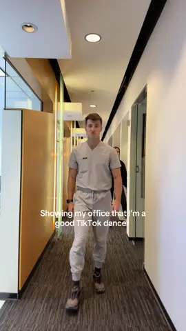 Ty Findley for teaching me this dance #fyp #dentist #teeth #dance #veneer 