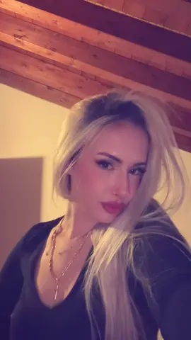 Forever addicted to d*ugs 