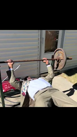 Don’t need a gym fr🤣💯 #explore #fypage #fypシ゚viral🖤tiktok #basketball #overseasbasketball 