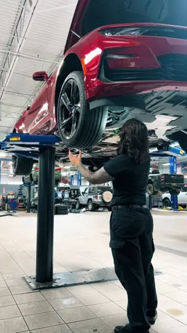 Working on cars with a woman’s touch 💅🏼 #fyp #mechanic #bluecollarwomen #masc #wlw #tattoos 