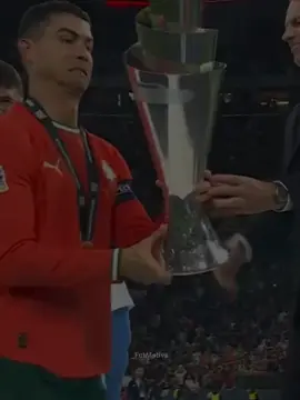 Quem é melhor Cristiano Ronaldo ou Messi? #fyy #futebol #cristianoronaldo #messi #futebolbrasileiro 