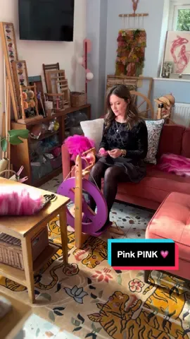 Your sign to take some deep breaths and slow down 🧘‍♀️  #asmr #oddlysatisfying #yarntok #weaving #spinning