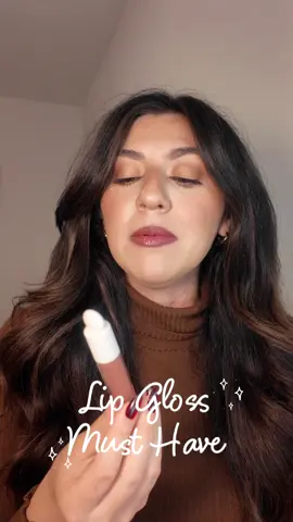 Best lipgloss ever @Rare Beauty 🤎 Positive Light Luminizing Lip Gloss in Spark ✨ - @sephora #rarebeauty #makeupmusthaves #beauty #makeup #fallmakeup 