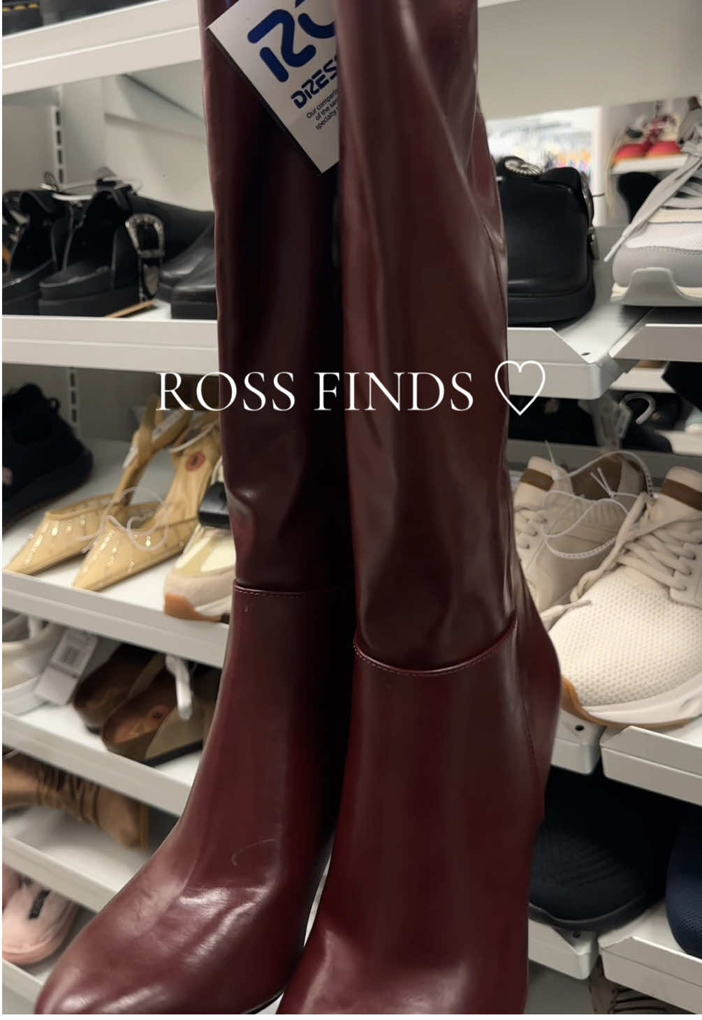 It was so hard not to buy everything 🥲 I was left in awe with all these finds!! Ross is so underrated, but trust me, you will find cute and affordable gems here 🌟 P.S. They had a lot of Doc Martens in stock all ranging in styles and colors 🤭 #fallfashion #rossfinds #losangeles #fyp