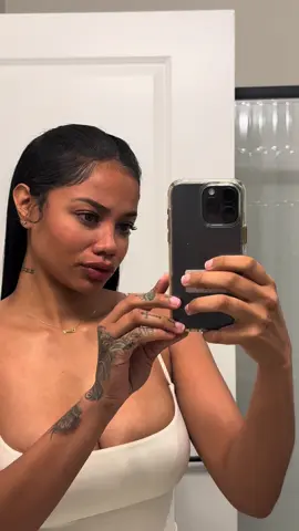 @halfteahalflemonadeusa lash serum and mascara  twentytwo online warehouse sale 