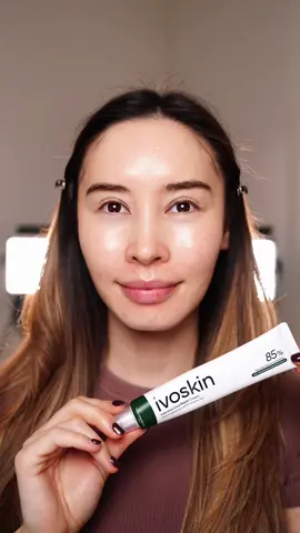 My skin’s been loving this recovery moment 💆‍♀️✨ The IVOSKIN Cica Repair Cream has been saving my dry, sensitive skin lately — it soothes, hydrates, and leaves my skin super calm and glowy. @Ivoskin US  #IVOSKIN #IVOSKINCicarepaircream