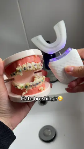 Brushing made easy! No hassle 3 brush modes covers all teeth at once 🤩 #fyp #brushing 