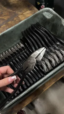 A behind the scenes look on how all your favorite hand tools are produced in Texas @Klein Tools 