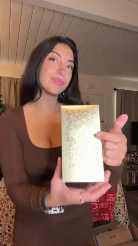 Stepping into elegance with this perfume from @Intense Oud #perfume #perfumes #luxuryperfume #arabiyatperfume #arabianperfume 