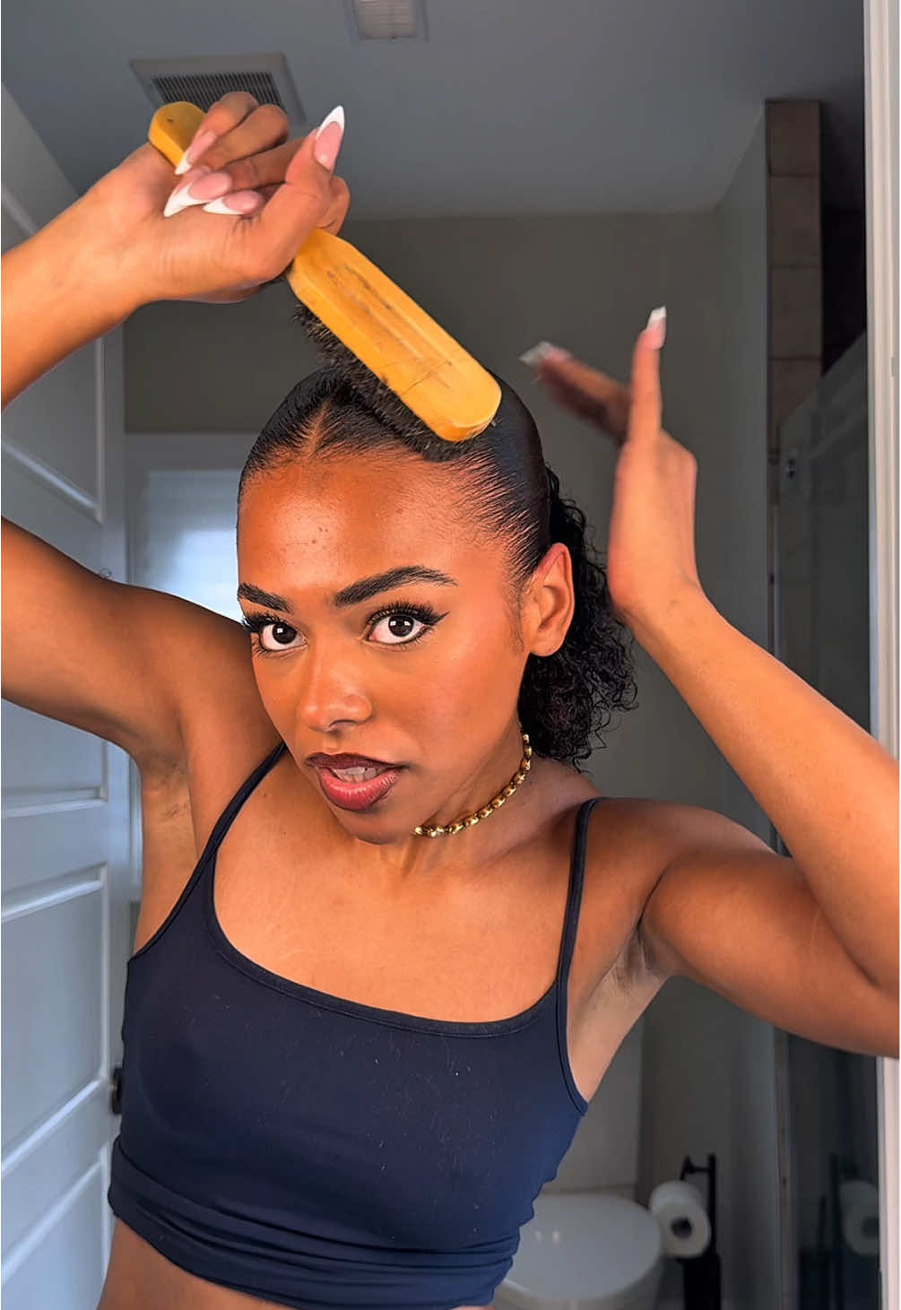 I’m so sorry for the asmr at the end😭😭😭 this video is for the people that wanted to know how i do my slick buns lol #curlyhair #curlyafro #grwm #curls #slickback 