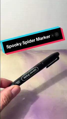 I’m a sucker for prank toys. #pranks #noveltytoys #gaggifts #spiders #practicaljokes 