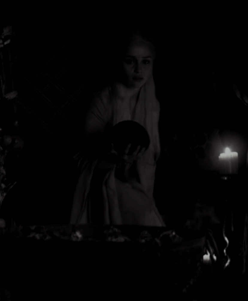 s1 #daenerystargaryen #gameofthrones #foryoupage #aestheticedits #xybcza  fake everything 