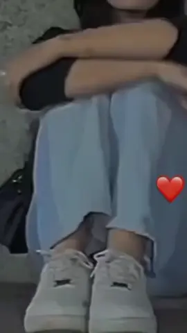 #CapCut . ❤️‍🩹🥺.   .  .  . . . . . . . . . . . . . . . . . . . .  .     .  .    . 🥹♥️