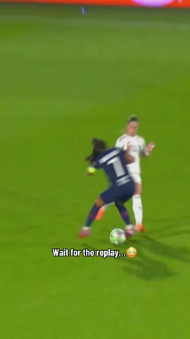 Karchaoui roulette 💃 📺 Where to watch the #UWCL - link in bio #UWCL #PSG #SakinaKarchaoui #WomensFootball 