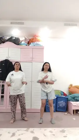 𝑙𝑎𝑡𝑒 𝑡𝑟𝑒𝑛𝑑𝑖𝑛𝑔😂😂
