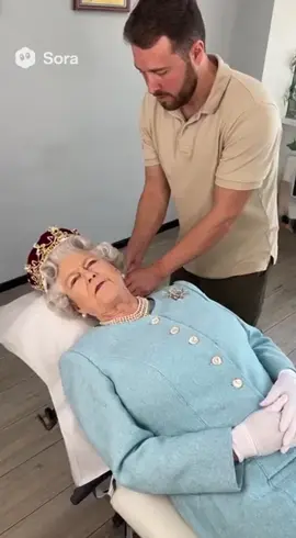 Queen goes to a chiropractor
