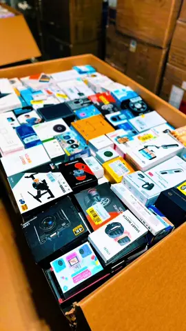 📦 Exklusive A6 Multimedia-Mixboxen – jetzt verfügbar bei SaSa Trading Mannheim! Unsere  Premium A6 Mixboxen sind da – sorgfältig zusammengestellt für professionelle Händler, Exporteure und Online-Verkäufer. 💡 Details: 🔹 Ca. 80 % Multimedia-Geräte (Audio, Video, Technik, Zubehör) 🔹 Kombiniert mit ausgewählten Haushaltsartikeln 🔹 Warenwert pro Box: über 7.000 € 🔹 Sofort bestellbar – gegen Anzahlung reservierbar 🔹 Lieferung oder Abholung nach Absprache möglich Aufgrund der hohen Nachfrage gibt es aktuell eine Warteliste – sichere dir rechtzeitig deine Box, bevor der Bestand vergriffen ist. 📍 Besichtigung vor Ort: täglich nach Termin in Mannheim 📲 Kontakt & Reservierung: WhatsApp +49 152 34 625 467 Diese Boxen stehen für Qualität, Profit und Exklusivität – nur für kurze Zeit verfügbar. #sasatrading #wholesale #multimedia #mixbox #b2bdeals