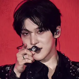 WE‘RE GETTING THE SLIDE TO ME MV OMFG #yunho #jeongyunho #ateezfyp #fyp #livxs 