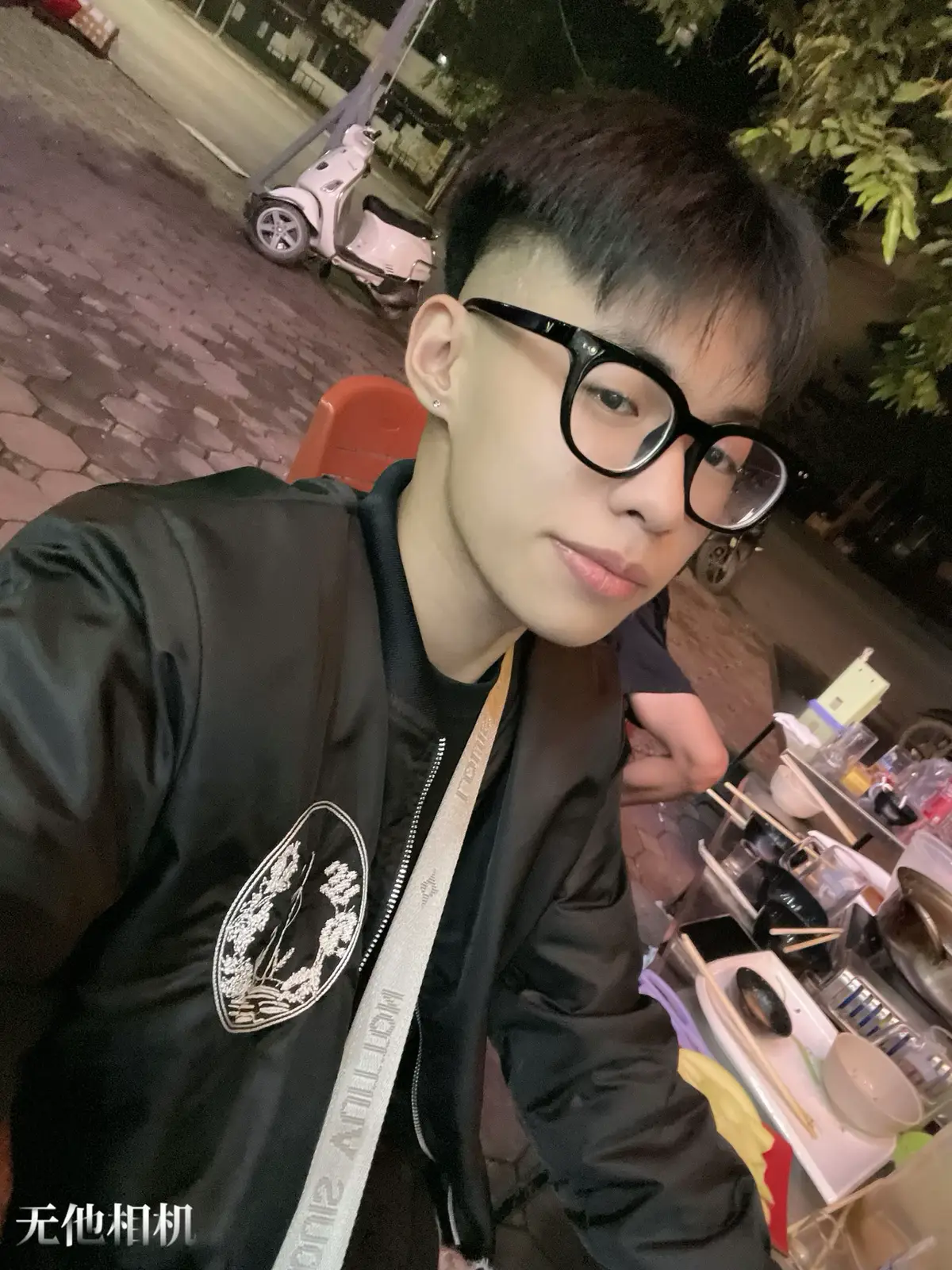 “Nhìn qua ánh mắt nụ cười, làm sao biết được lòng người đậm sâu.”#xuhuong 