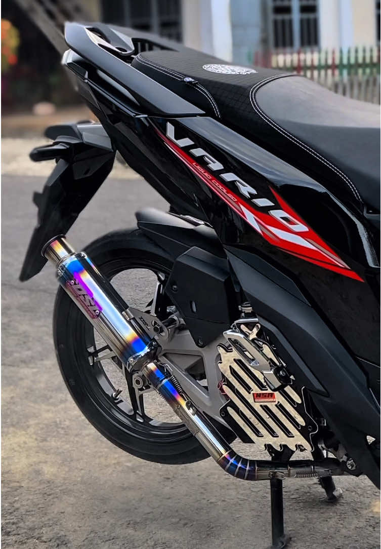 Yang suka racing harus cobain Salemba DSL sih, gacor bre🔥 #knalpotsalemba #knalpotsalembadsl #knalpotdslmuffler 