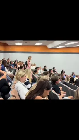 Collegiate phrase of the day:Crisscross applesauce. 𝐕𝐢𝐫𝐚𝐥 𝐜𝐥𝐢𝐩 𝐚𝐥𝐞𝐫𝐭: A professor allegedly makes a late student sit on the floor and write “I will not shop online” on the whiteboard. 𝐖𝐡𝐚𝐭’𝐬 𝐜𝐨𝐧𝐟𝐢𝐫𝐦𝐞𝐝: The video is circulating on social platforms. 𝐖𝐡𝐚𝐭’𝐬 𝐦𝐢𝐬𝐬𝐢𝐧𝐠: No verified school, professor name, date, or official statement. 𝐂𝐨𝐧𝐭𝐞𝐱𝐭: Classroom “discipline” skits have gone viral before—and some were later confirmed as staged. 𝐎𝐩𝐞𝐧 𝐪𝐬: Is this real or performance? Does it align with campus conduct policies? What’s the educational value vs. public shaming? 𝐂𝐚𝐥𝐥 𝐟𝐨𝐫 𝐬𝐨𝐮𝐫𝐜𝐞𝐬: If you recognize the campus or have a link to original posting/statement, DM me. I’ll update with verified info. #College #Teaching #StudentLife #EdTech #ViralVideo